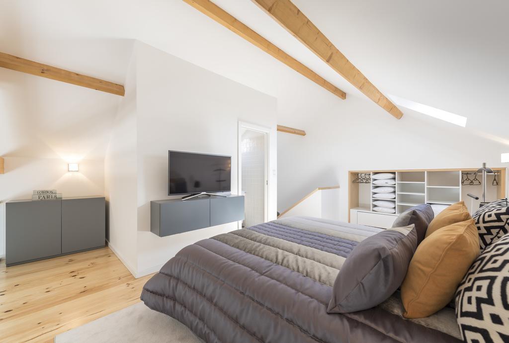 Lovelystay-Modern Loft City Center Porto Exterior photo